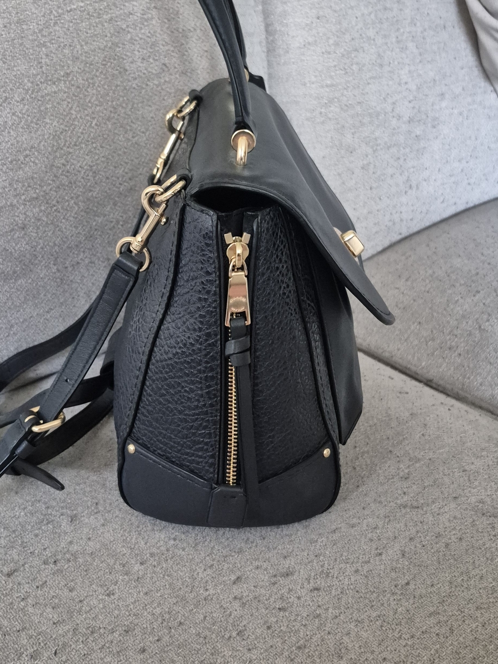 Coach Blue Leather Turnlock 2 Way Backpack/satchel - Picture 2 of 6